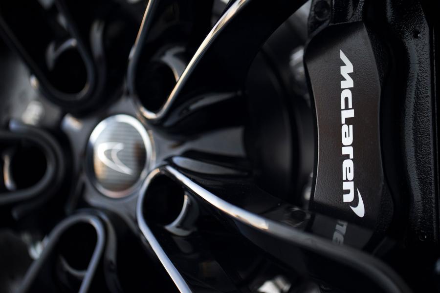 Колеса McLaren MSO 650S Spyder Al Sahara 79 2015 года  (фото 6 из 11)